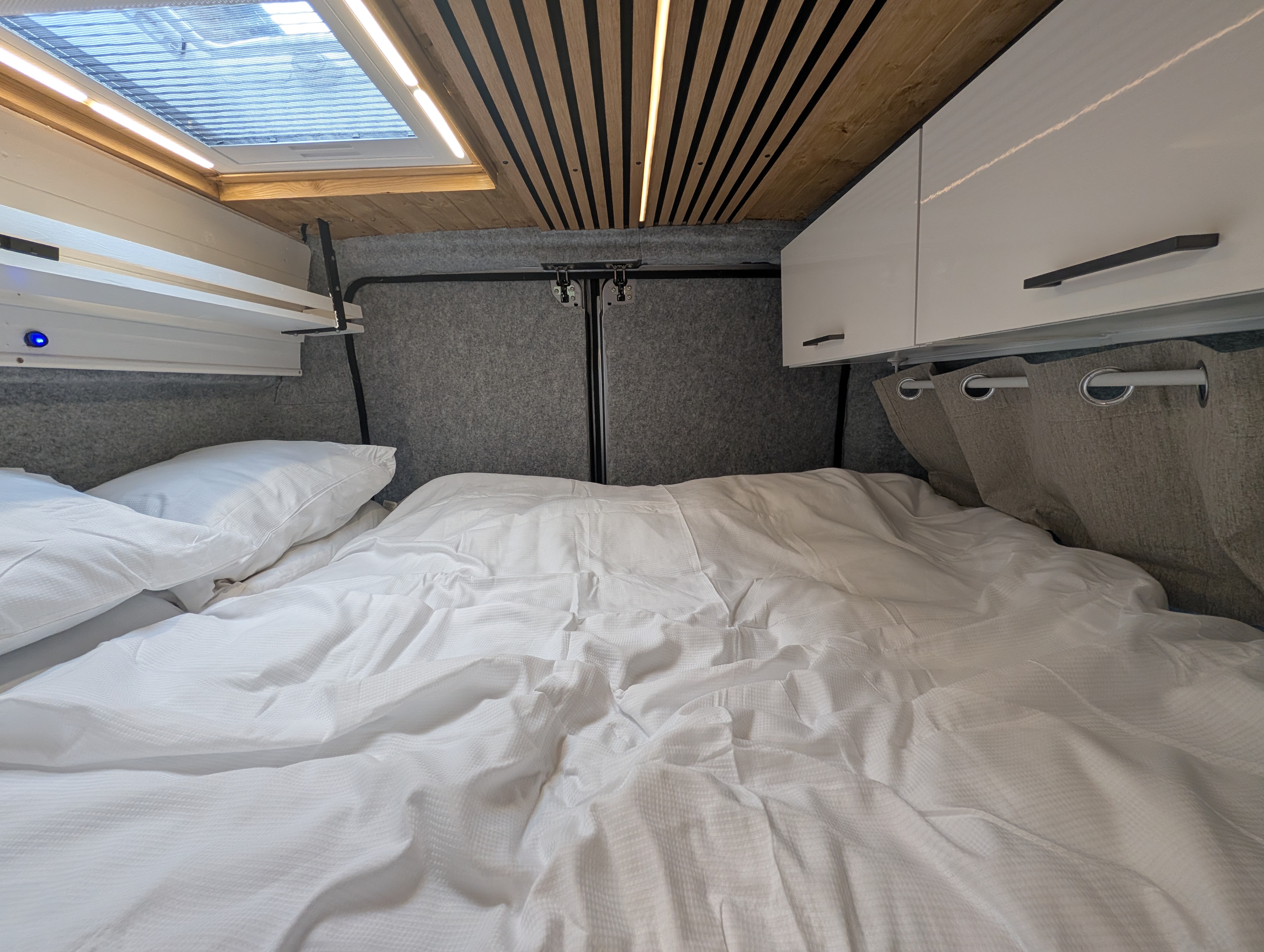 Interior Rear Bed